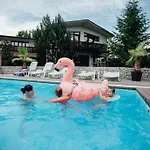 Panorama 4*